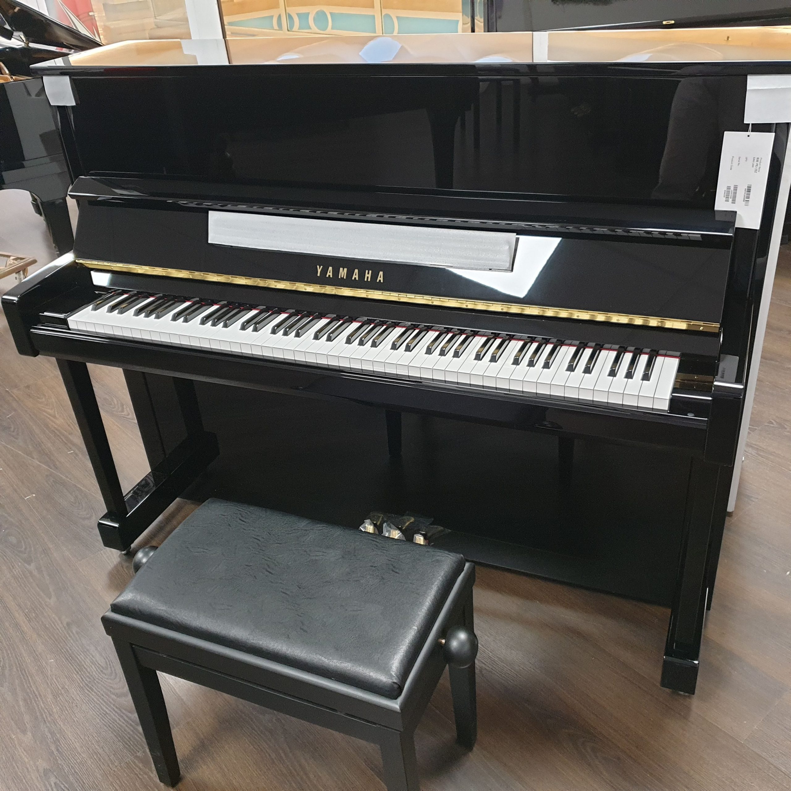 Yamaha B3 SC3 pianoforte verticale nero silent nuovo