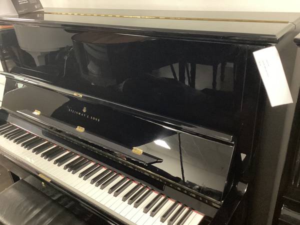 Steinway K-132 pianoforte verticale 88 tasti occasione