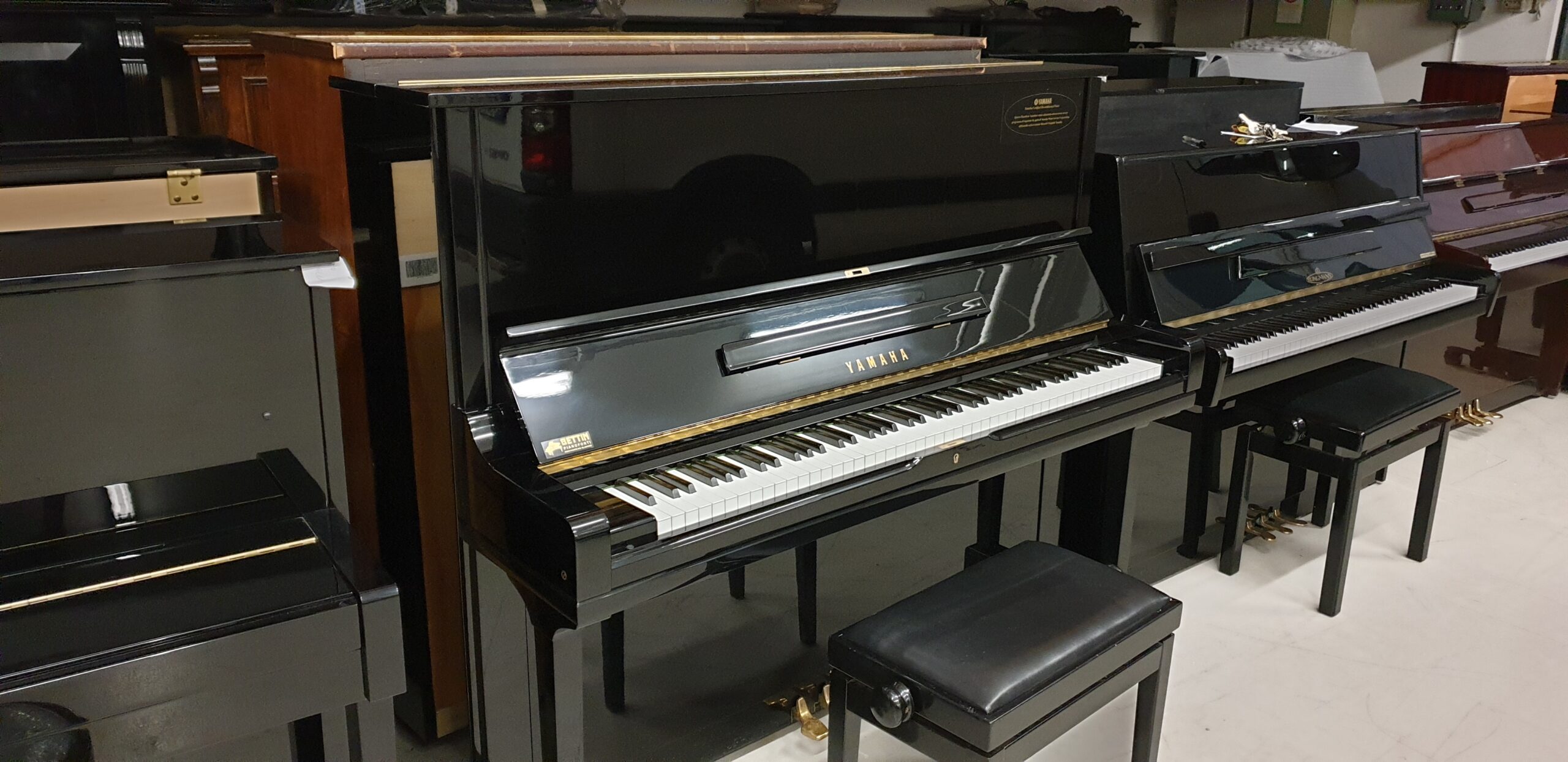 Yamaha U3H pianoforte verticale ricondizionato certificato acustico