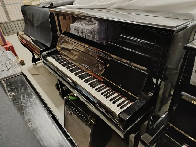 Rud Ibach Sohn Baionetta pianoforte verticale acustico