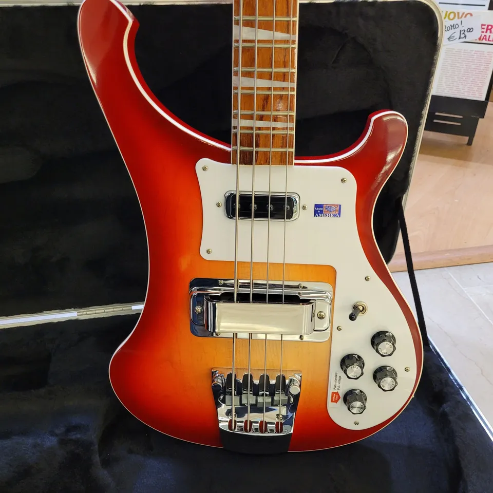 Rickenbacker 4003 basso elettrico solid body acero