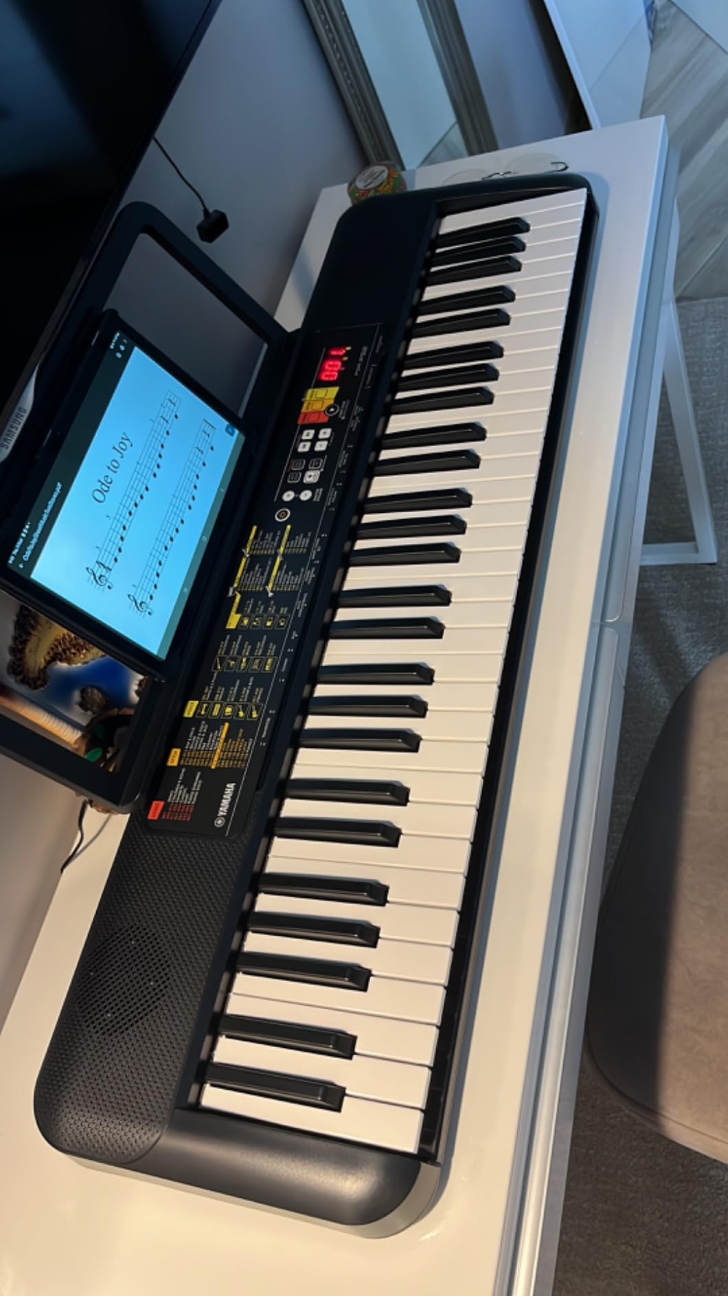 Yamaha PSR-F52 Tastiera Digitale 61 Tasti Nera 144 Voci