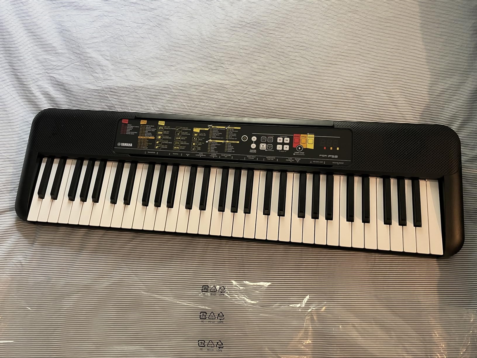 Yamaha PSR-F52 Tastiera Digitale 61 Tasti Nera 144 Voci