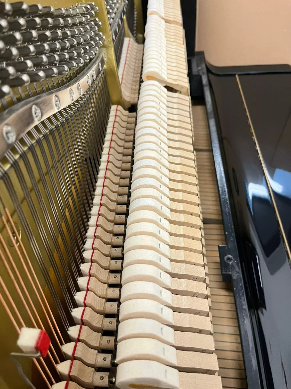 Yamaha U3 pianoforte verticale Silent usato cuffie