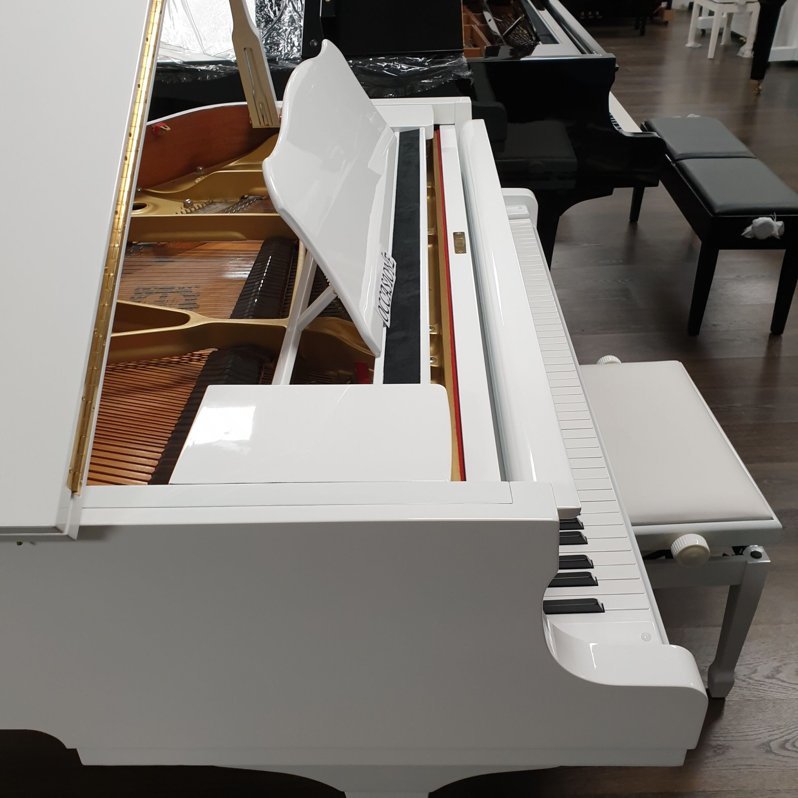 Yamaha G2 pianoforte a coda bianco lucido anni 90