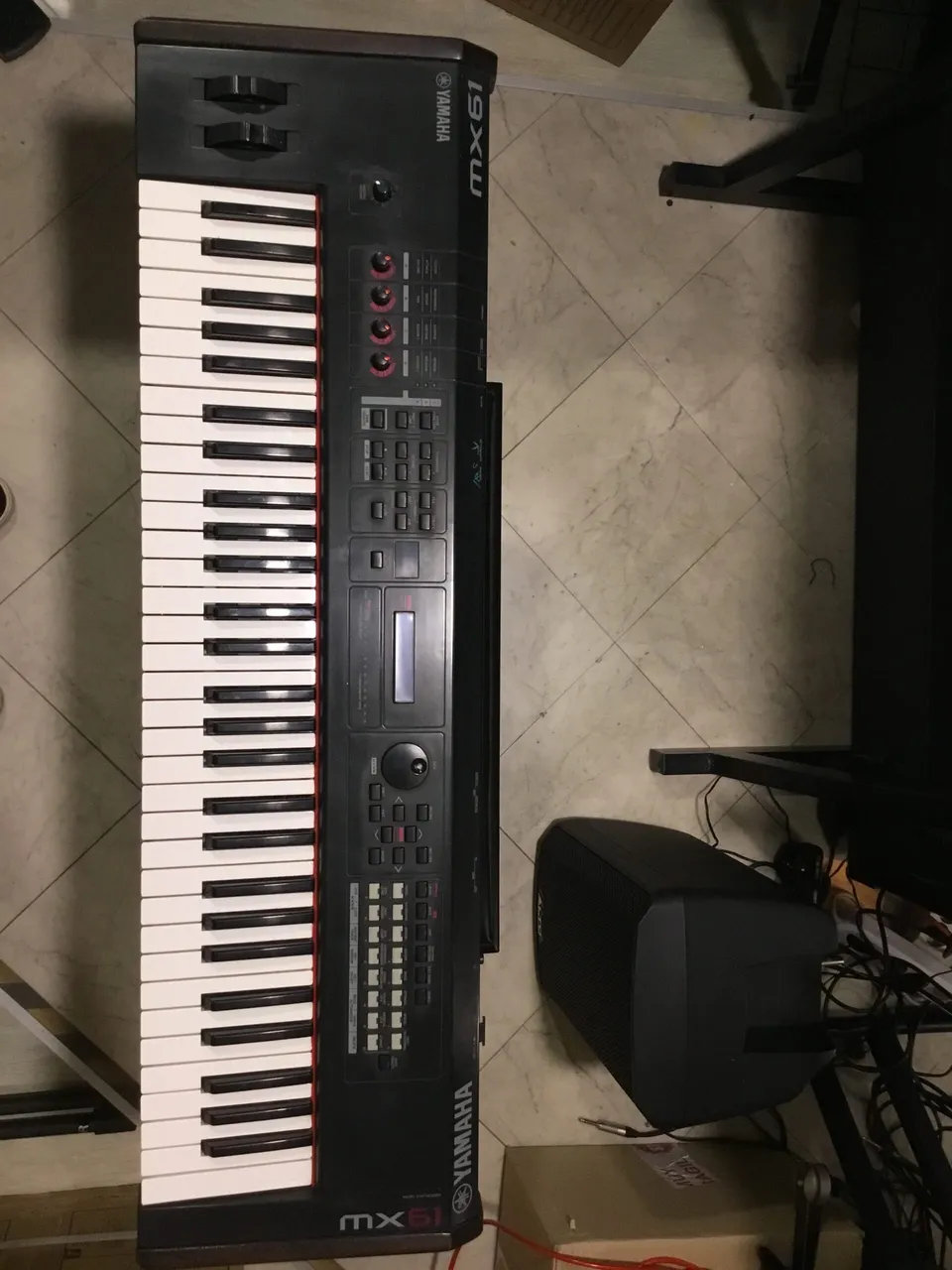 Yamaha MX61 sintetizzatore 61 tasti Black USB