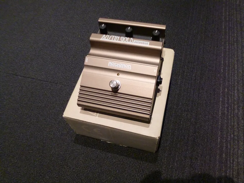 Rocktron Austin Gold Overdrive pedale chitarra 30dB