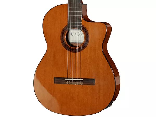 Cordoba C5-CE chitarra classica elettrificata cedro