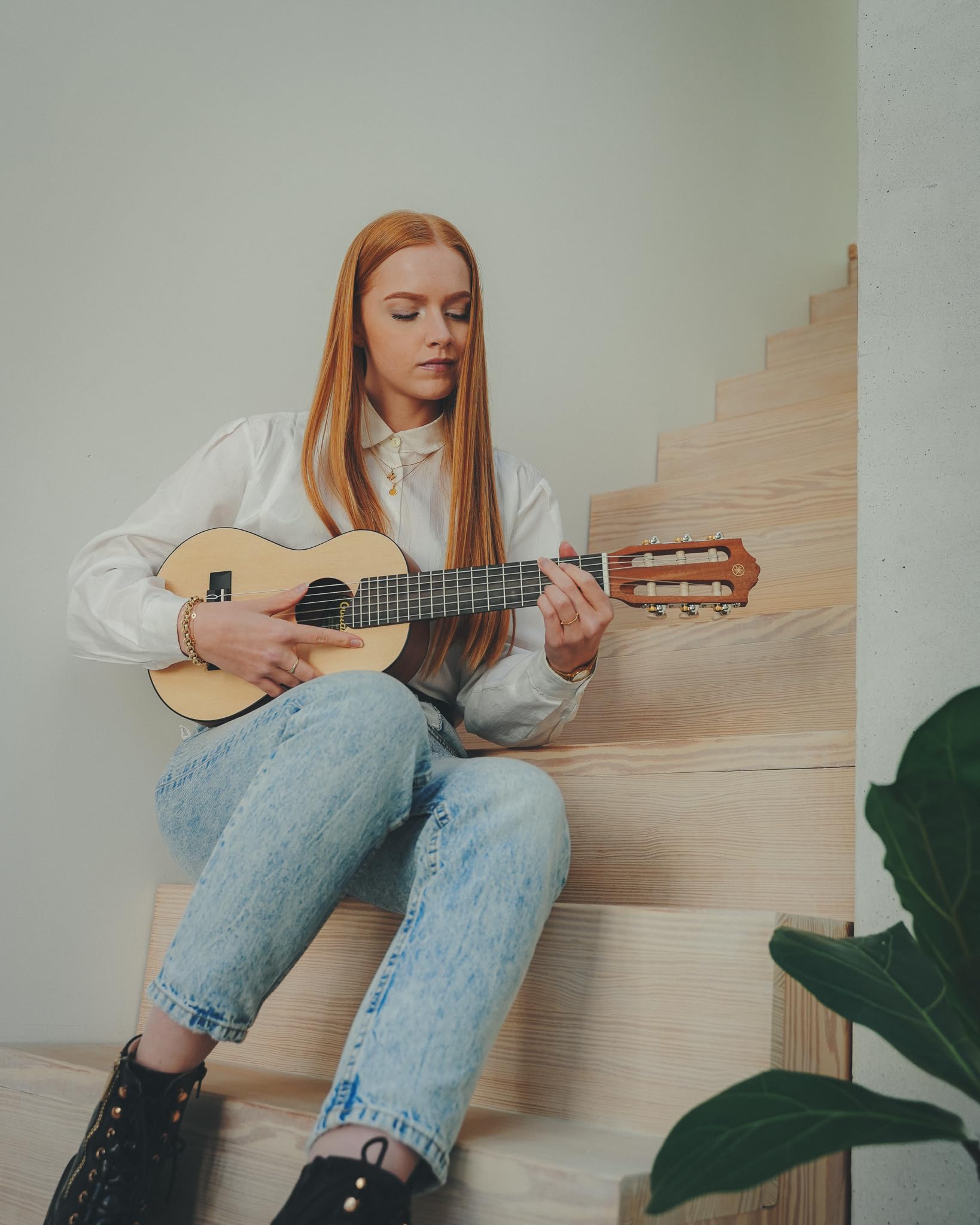 Yamaha GL1 Guitalele 6 Corde Naturale con Borsa