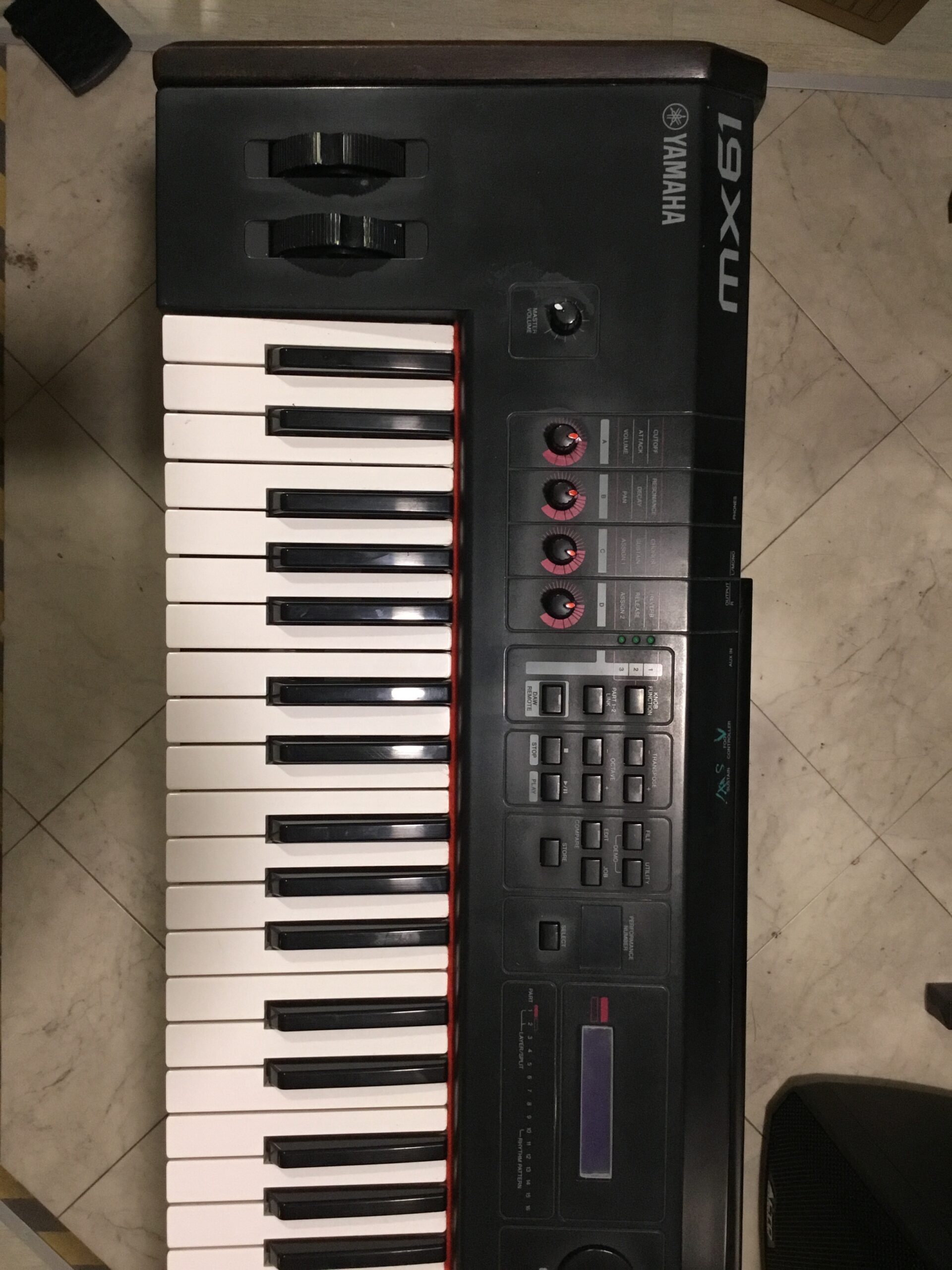 Yamaha MX61 sintetizzatore 61 tasti Black USB
