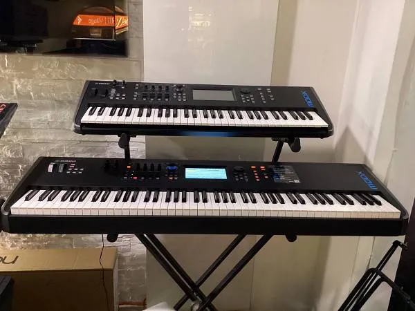 Yamaha MODX8 sintetizzatore 88 tasti Usato
