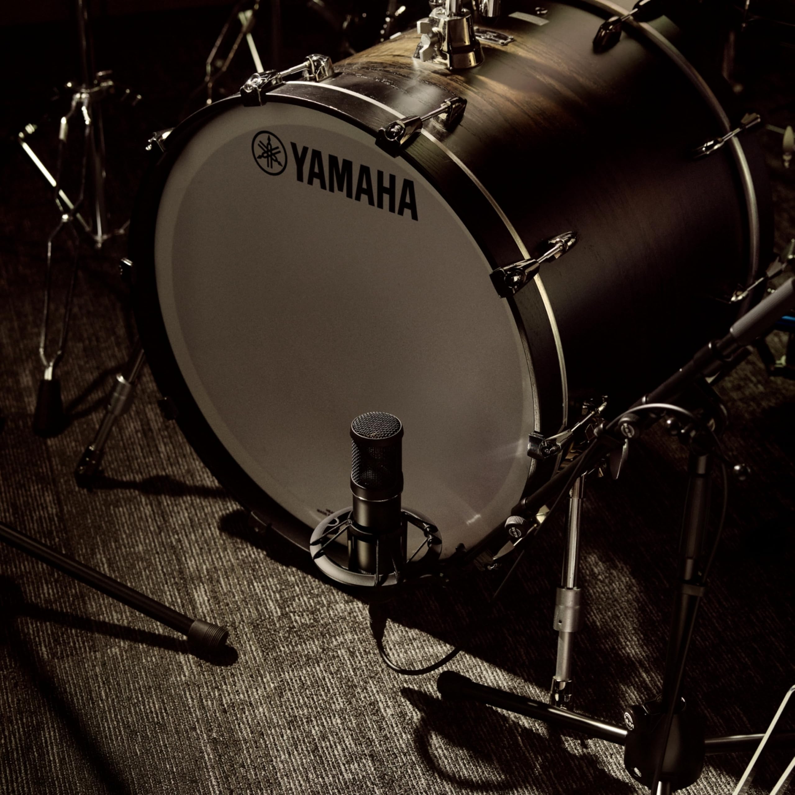 Yamaha YCM705 Microfono a Condensatore Nero 1"