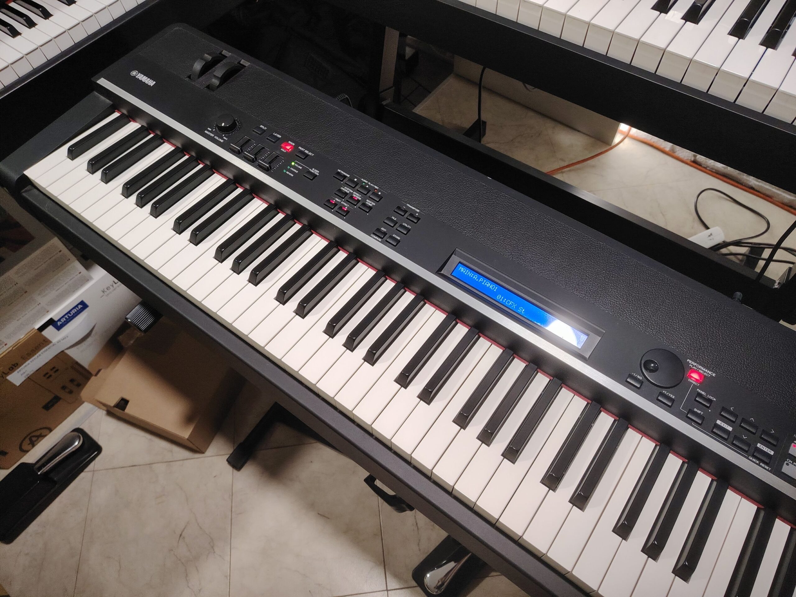 Yamaha CP4 stage piano 88 tasti legno