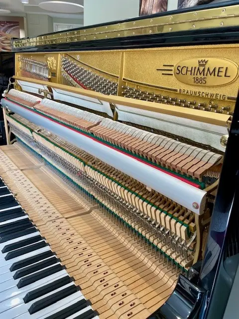 Schimmel C130 Tradition pianoforte verticale usato tedesco