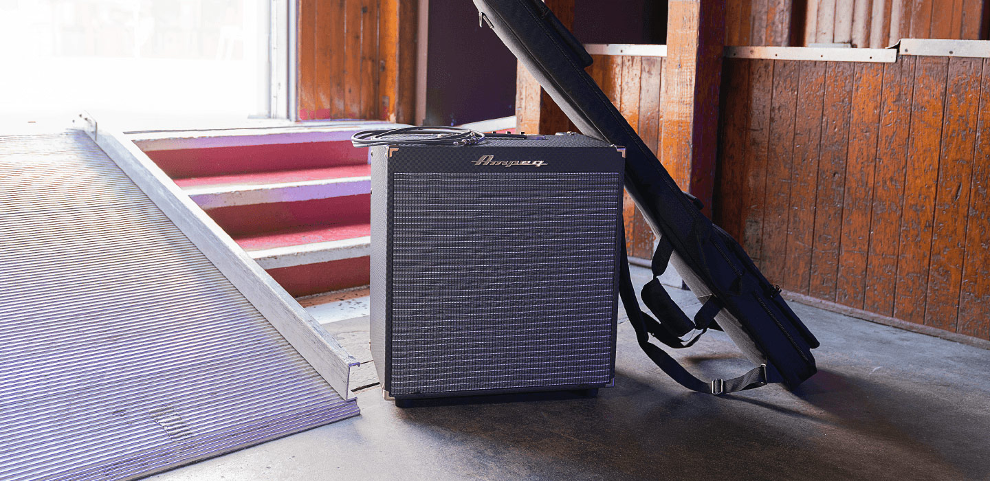 Ampeg RB115 combo basso 200W 15" Rocket Bass