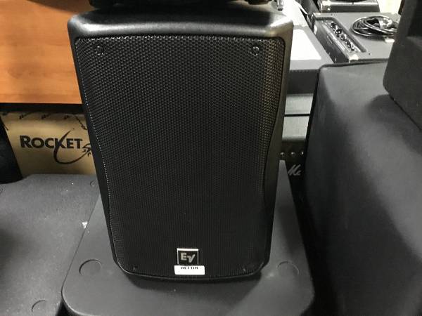 Electro-Voice ZXA1 + ZXA1-Sub diffusore amplificato coppia usato 800W