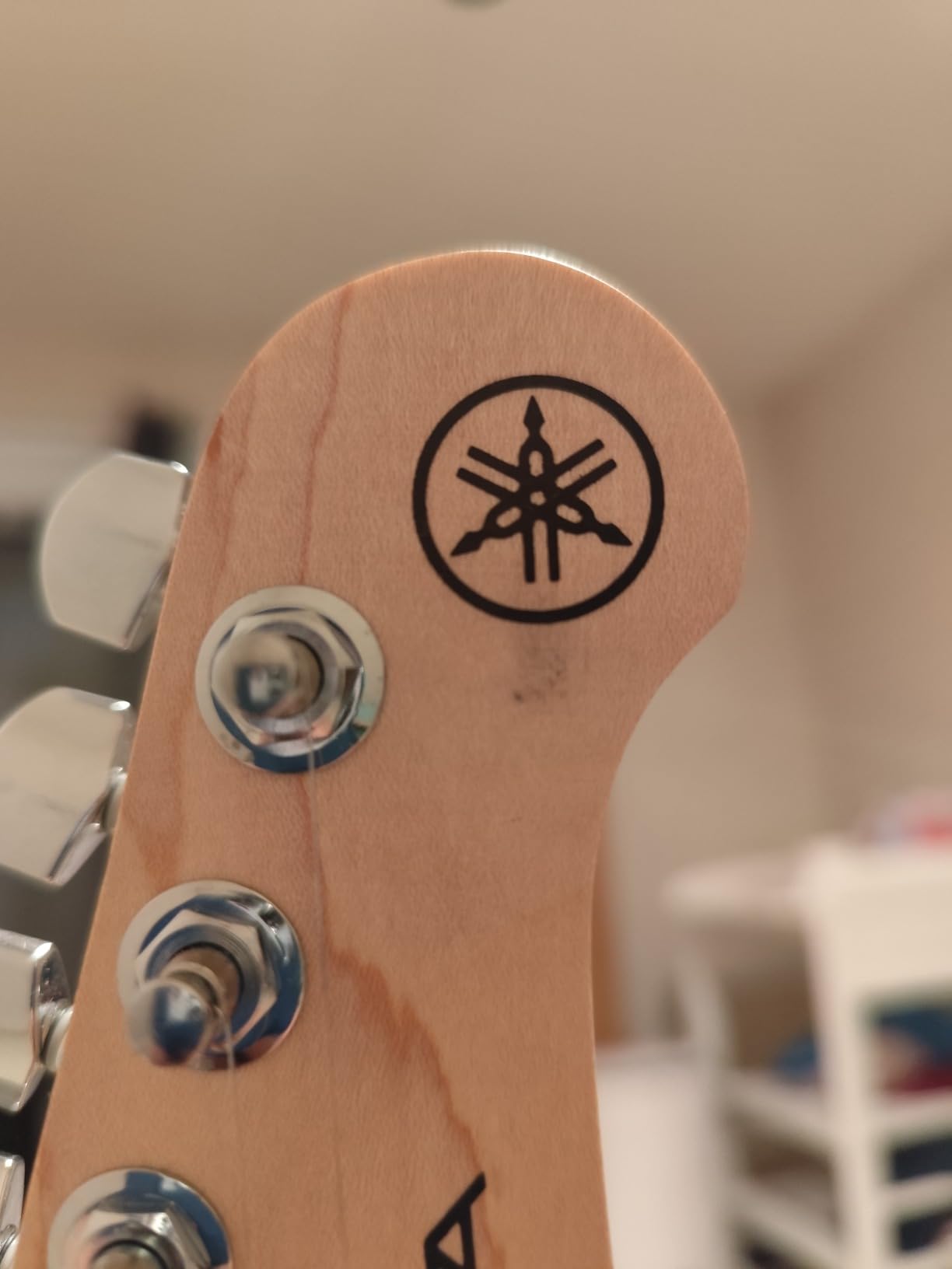 Yamaha Pacifica 112V chitarra elettrica blu scuro HSS