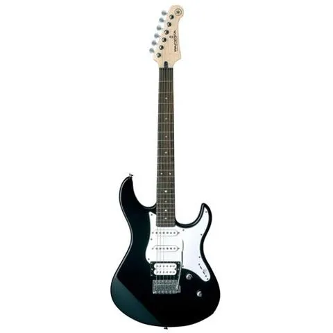 Yamaha Pacifica 112V chitarra elettrica nera ontano