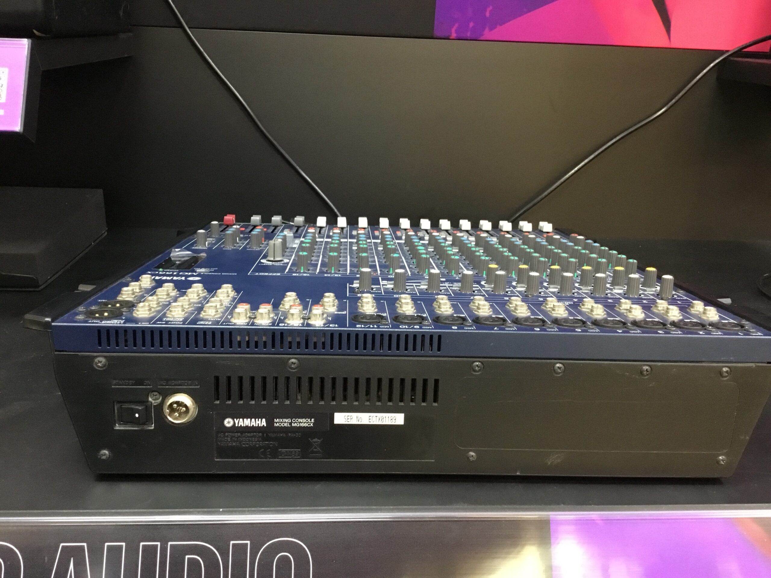 Yamaha MG166CX mixer analogico 16 canali SPX occasione