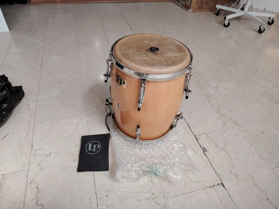Latin Percussion Tambora tamburo percussioni latine usato eccellente