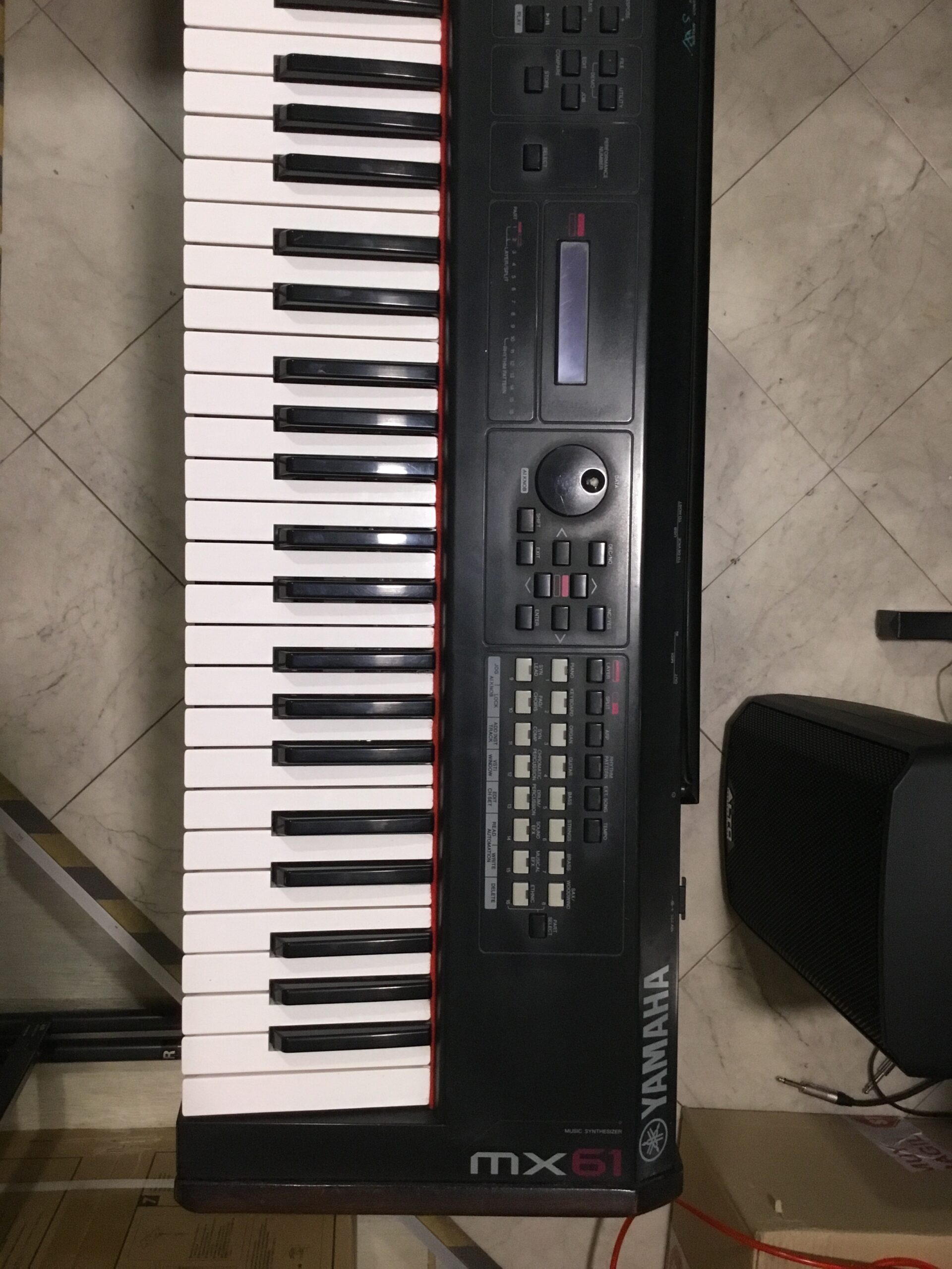 Yamaha MX61 sintetizzatore 61 tasti Black USB