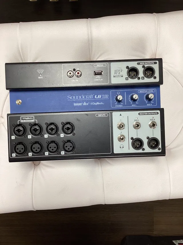 Soundcraft Ui 12 mixer digitale usato 12 canali wifi