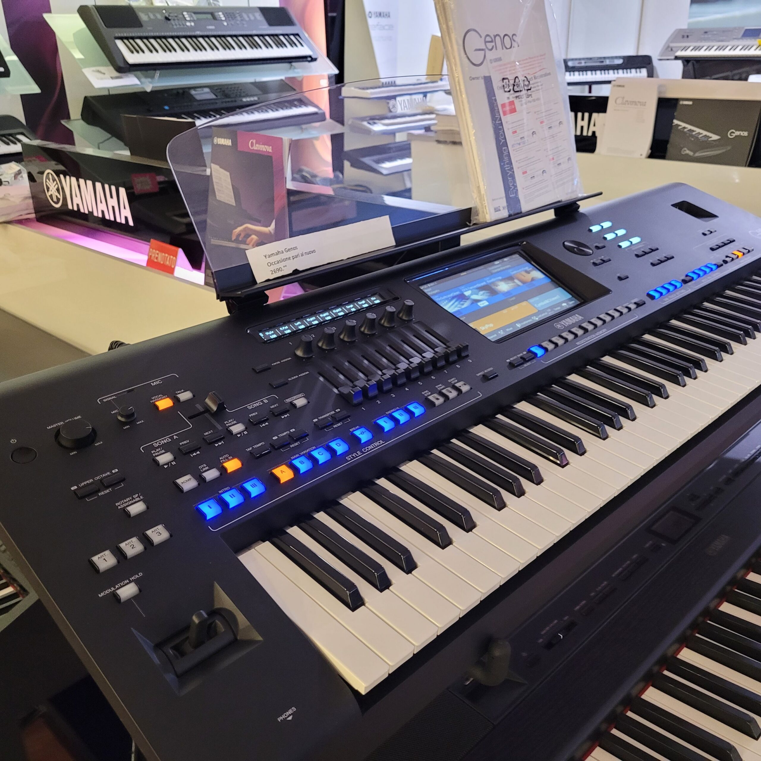 Yamaha Genos Tastiera Arranger 76 Tasti Occasione