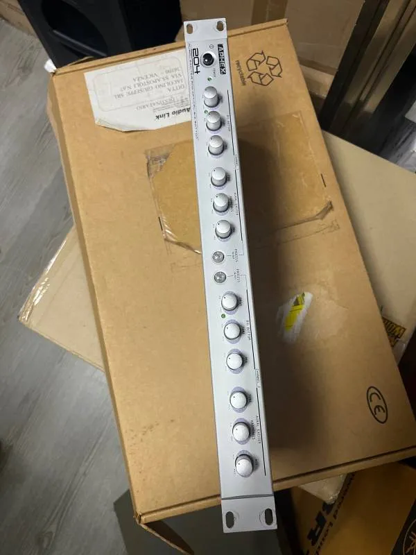 Aphex 204 processore audio usato rack 1U Big Bottom