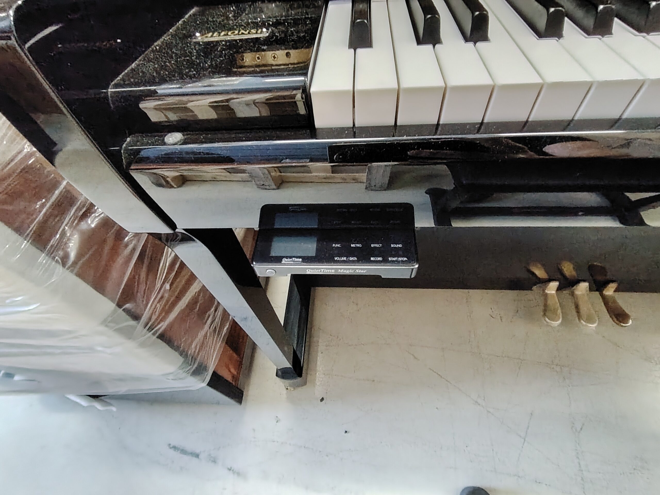 Kawai K300 pianoforte verticale silent seminuovo