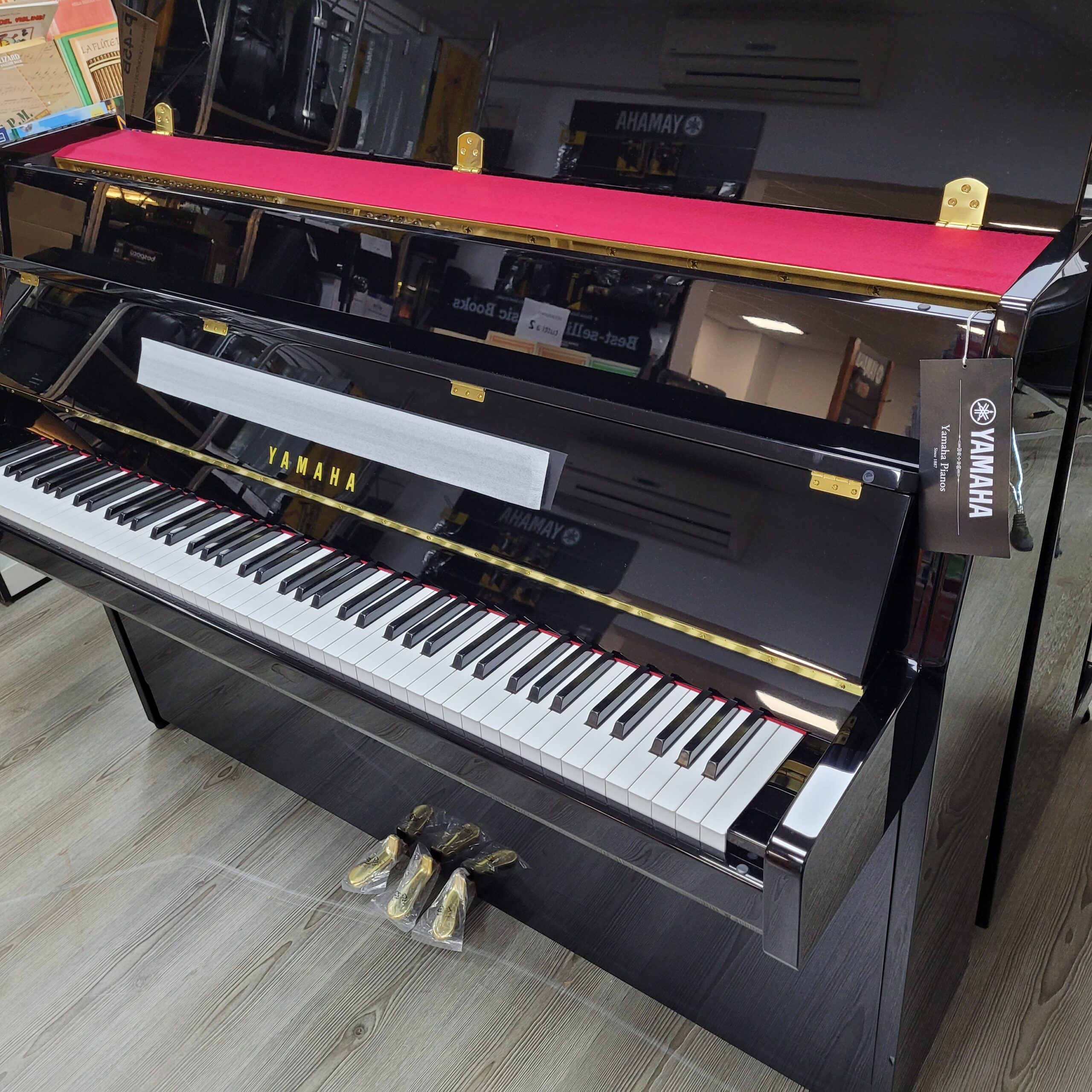 Yamaha B1 PE Silent pianoforte verticale nero seminuovo