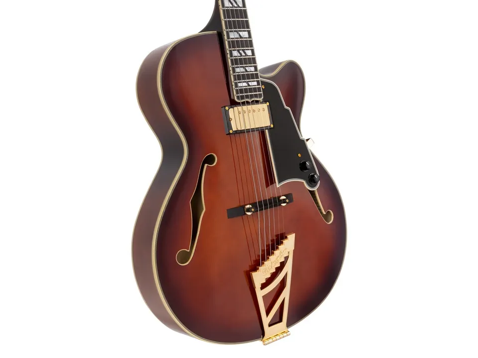 D'Angelico Excel EXL-1 chitarra jazz Amaretto Burst ex-demo