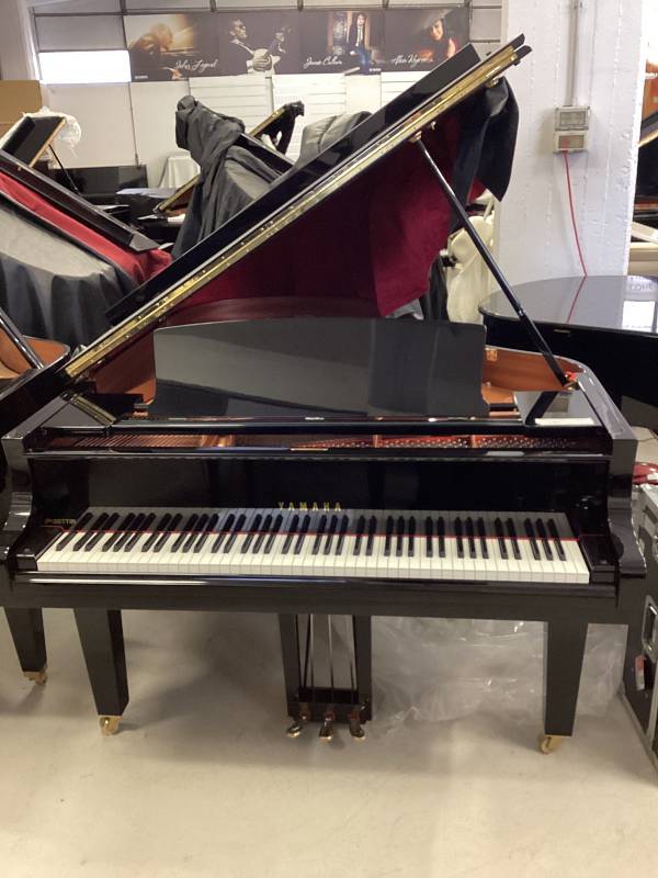 Yamaha C3X Pianoforte a Coda Usato 186 cm
